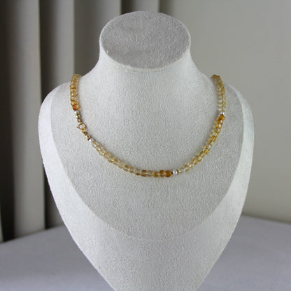 Citrienketting met parel