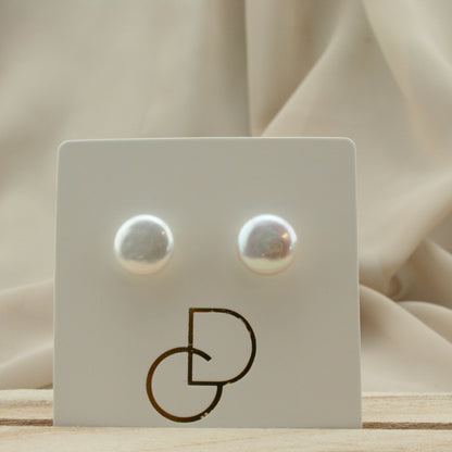 Coin stud