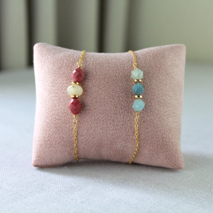 Aquamarijn armband met gouden schakel