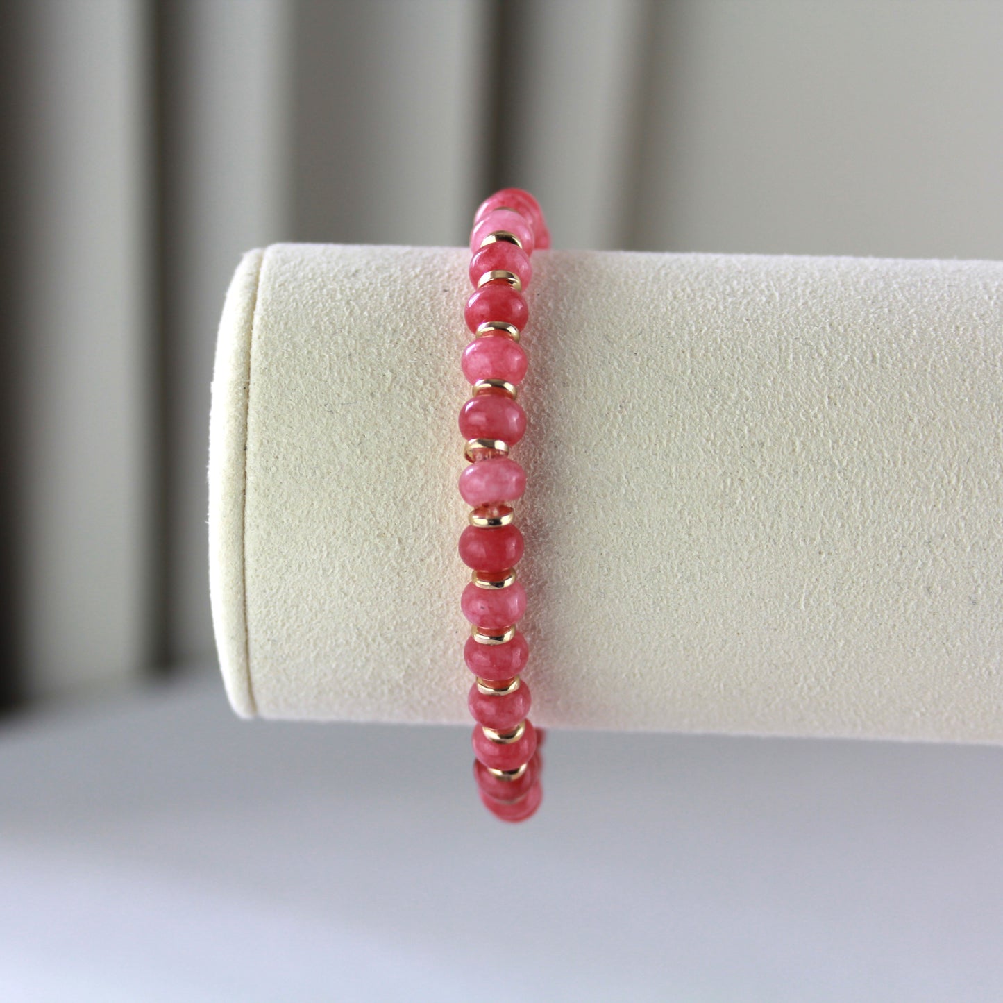 Aardbeienkwarts armband