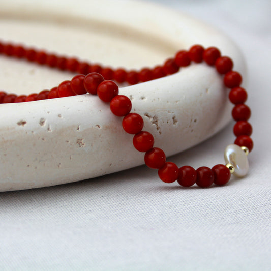 Bloedkoraalketting met parel