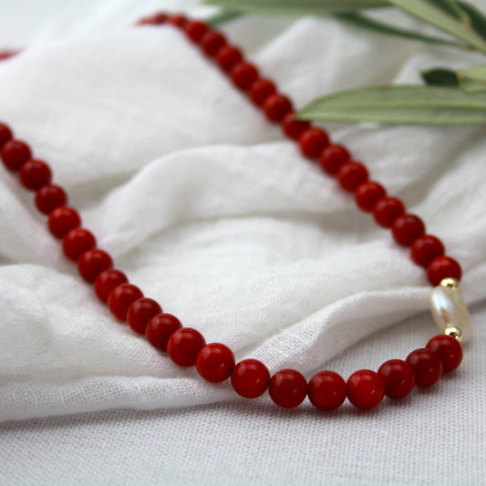 Bloedkoraalketting met parel