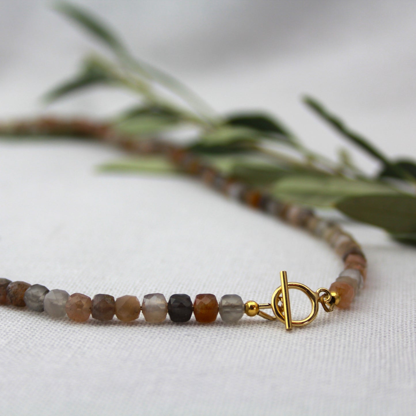 Zonnesteen ketting