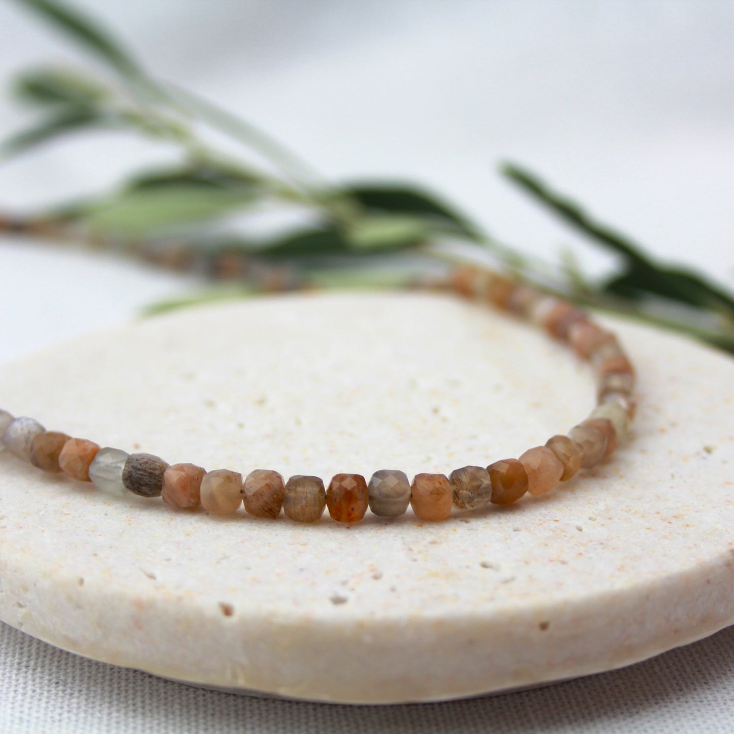 Zonnesteen ketting