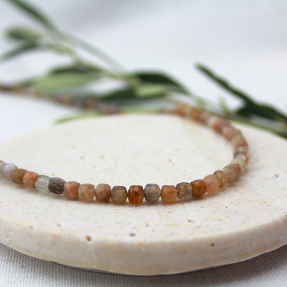 Zonnesteen ketting