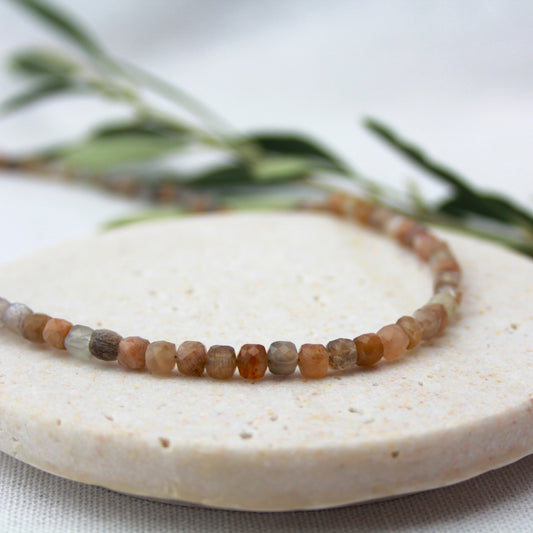 Zonnesteen ketting