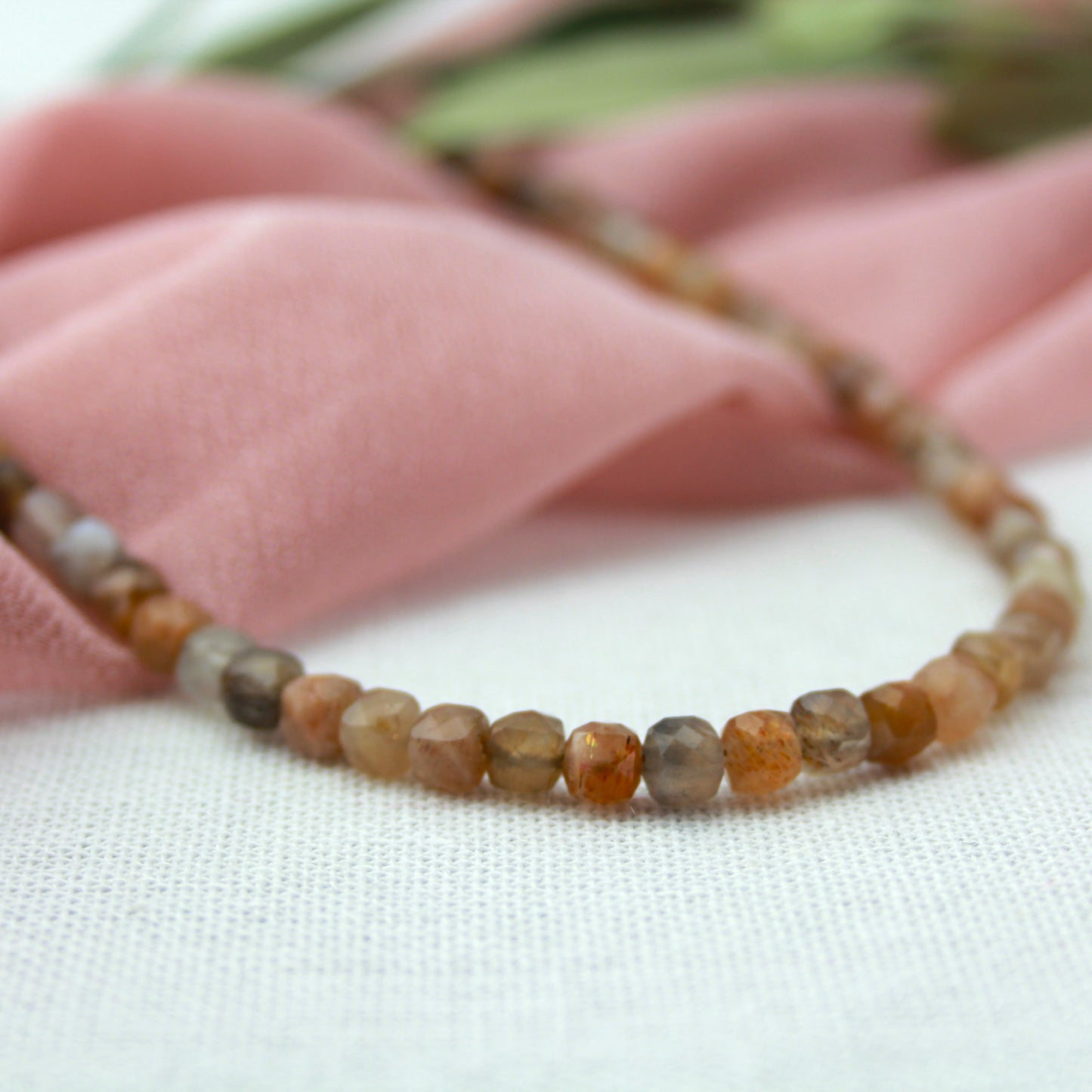 Zonnesteen ketting