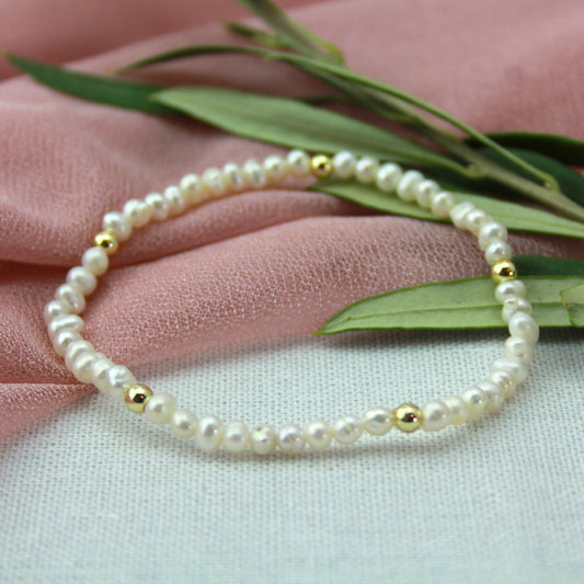 Kleine parel armband