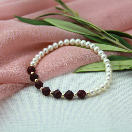 Granaat met parels armband