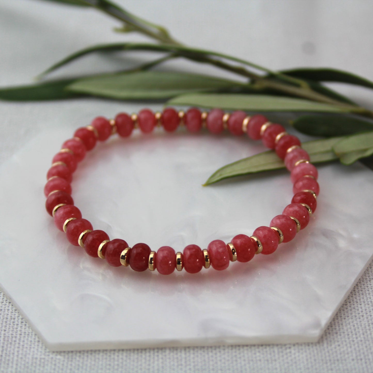 Aardbeienkwarts armband