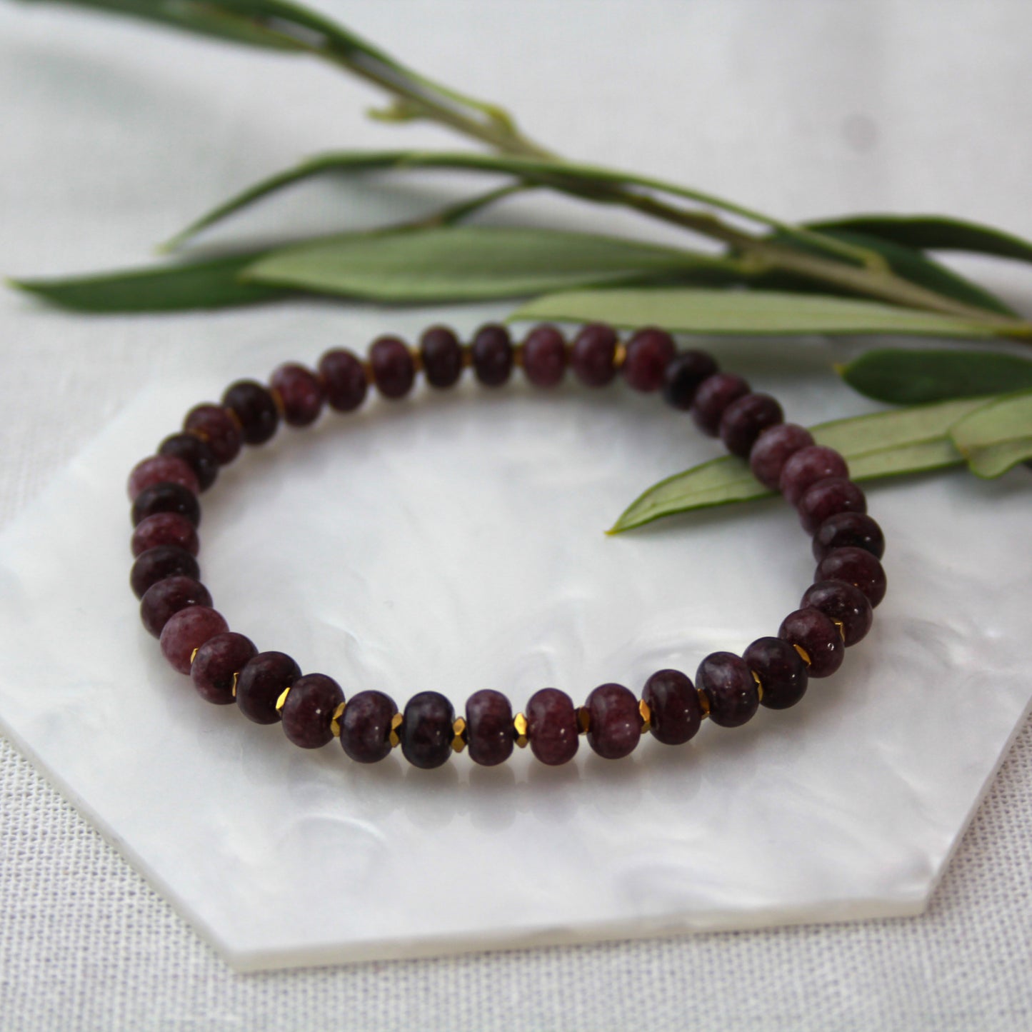 Paars jade rondelle armband