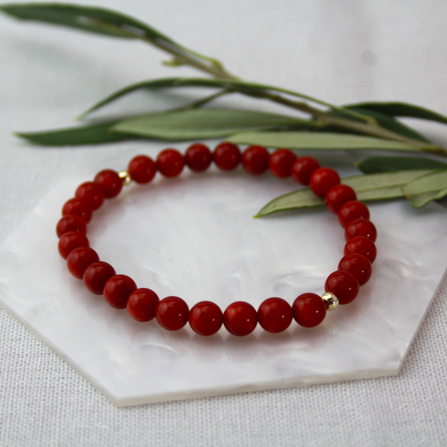 Bloedkoraal armband