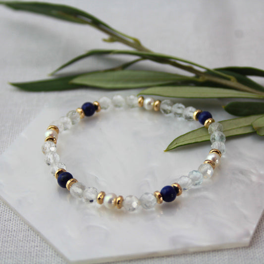 Topaas met parel en lapis lazuli armband